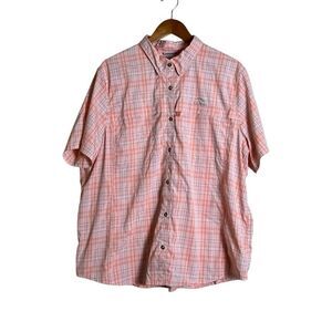 L.L. Bean light pink lightweight short sleeve shirt